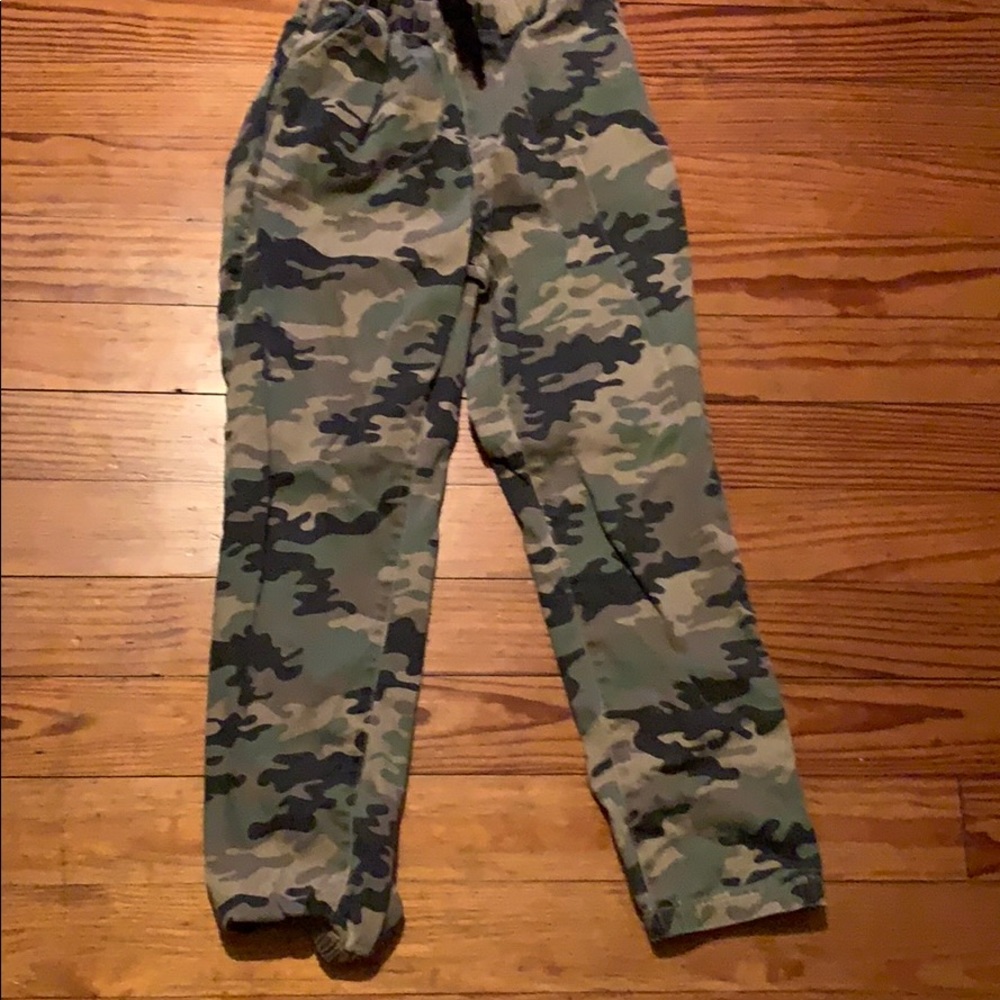 Camo pants